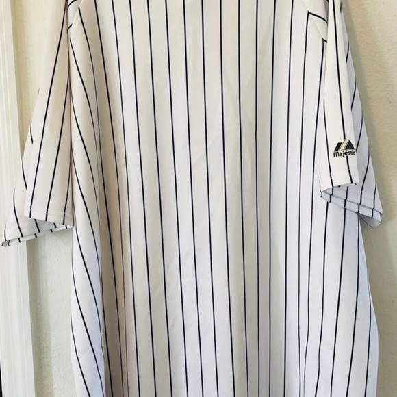Vintage Old-School New York Yankees Pinstripe Jersey, Majestic Size Extra Large - Picture 6 of 7